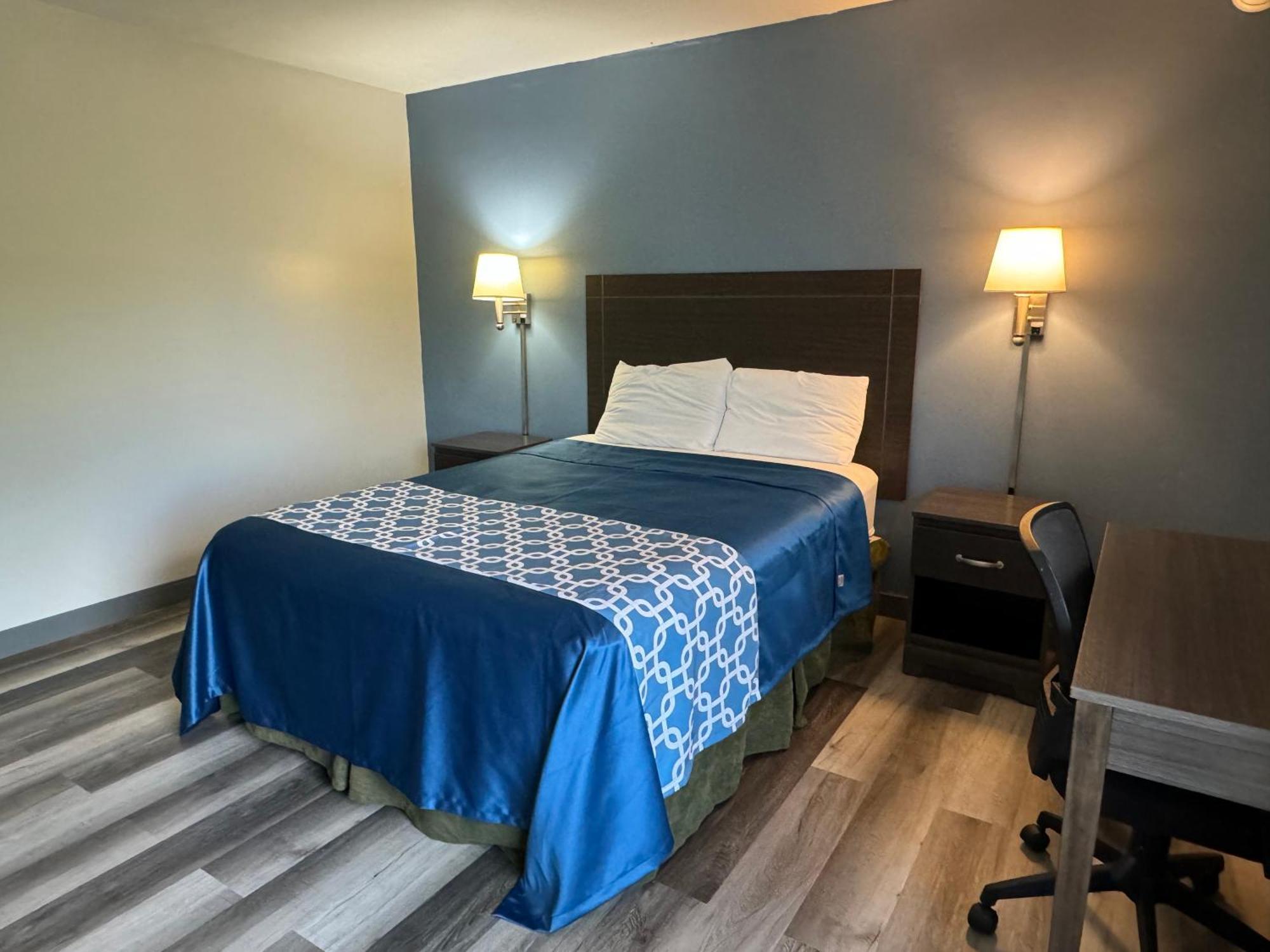 Travelodge By Wyndham Γκέινσβιλ Εξωτερικό φωτογραφία